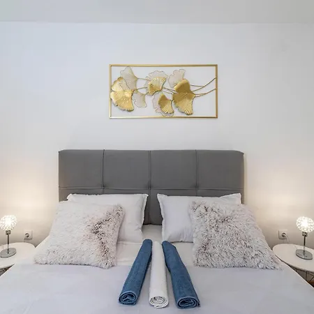 Σπίτι διακοπών Beautiful In With Sauna *