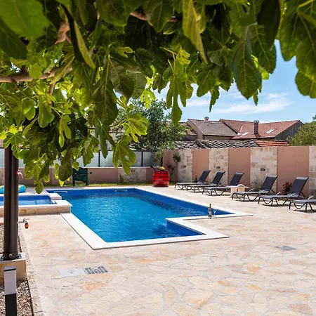 Beautiful In With Sauna Σπίτι διακοπών