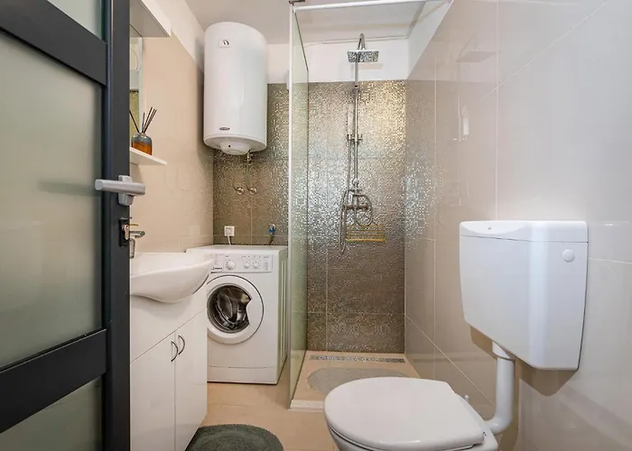 Beautiful In With Sauna