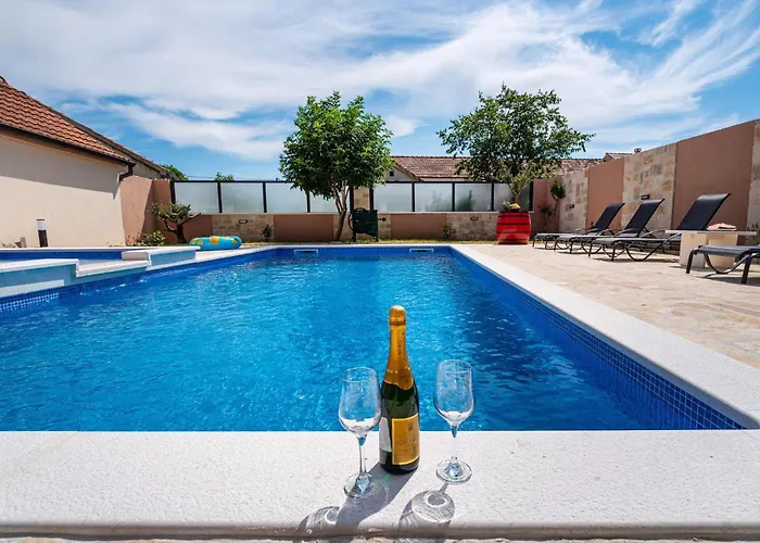 Nyaraló Beautiful In With Sauna *