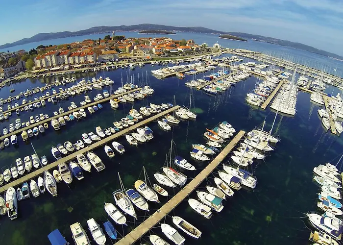 Nyaraló Beautiful In With Sauna Benkovac