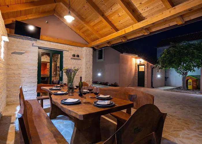 Beautiful In With Sauna